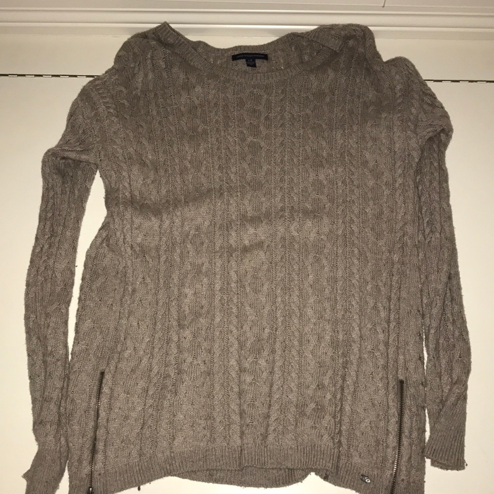 AE sweater